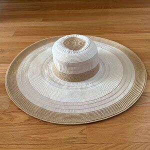 August Wide-brim Floppy Sun Hat